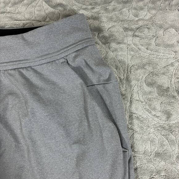 Lululemon Men's Pants Mens Medium Gray Sweat Travel Office Warm Up Stretch Yoga - Picture 4 of 11